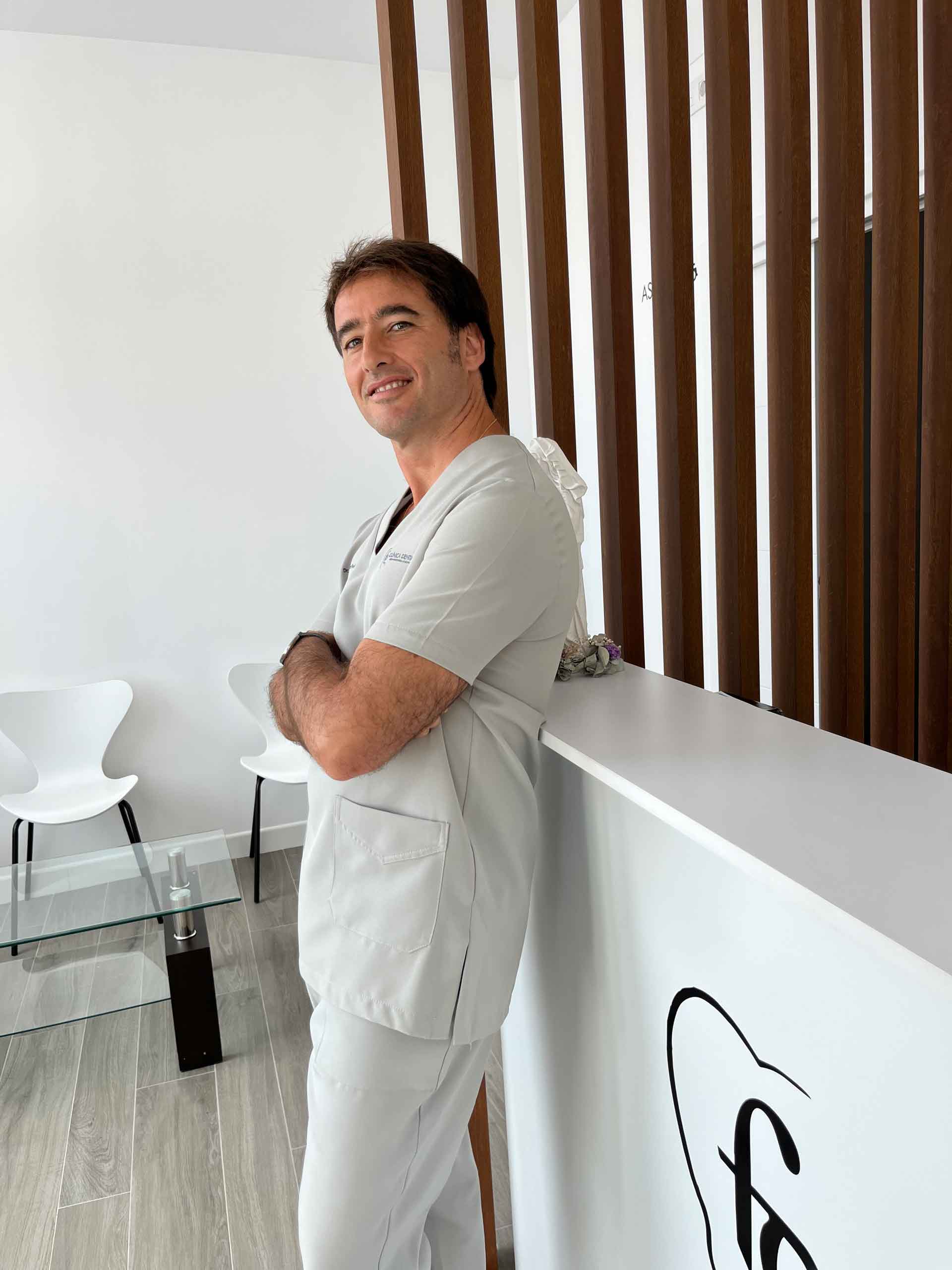 Dentista Antonio Fernández Pineda